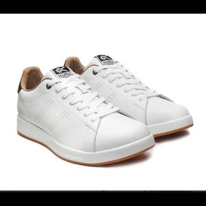 Kuru Roam comfort court shoe size 9.5